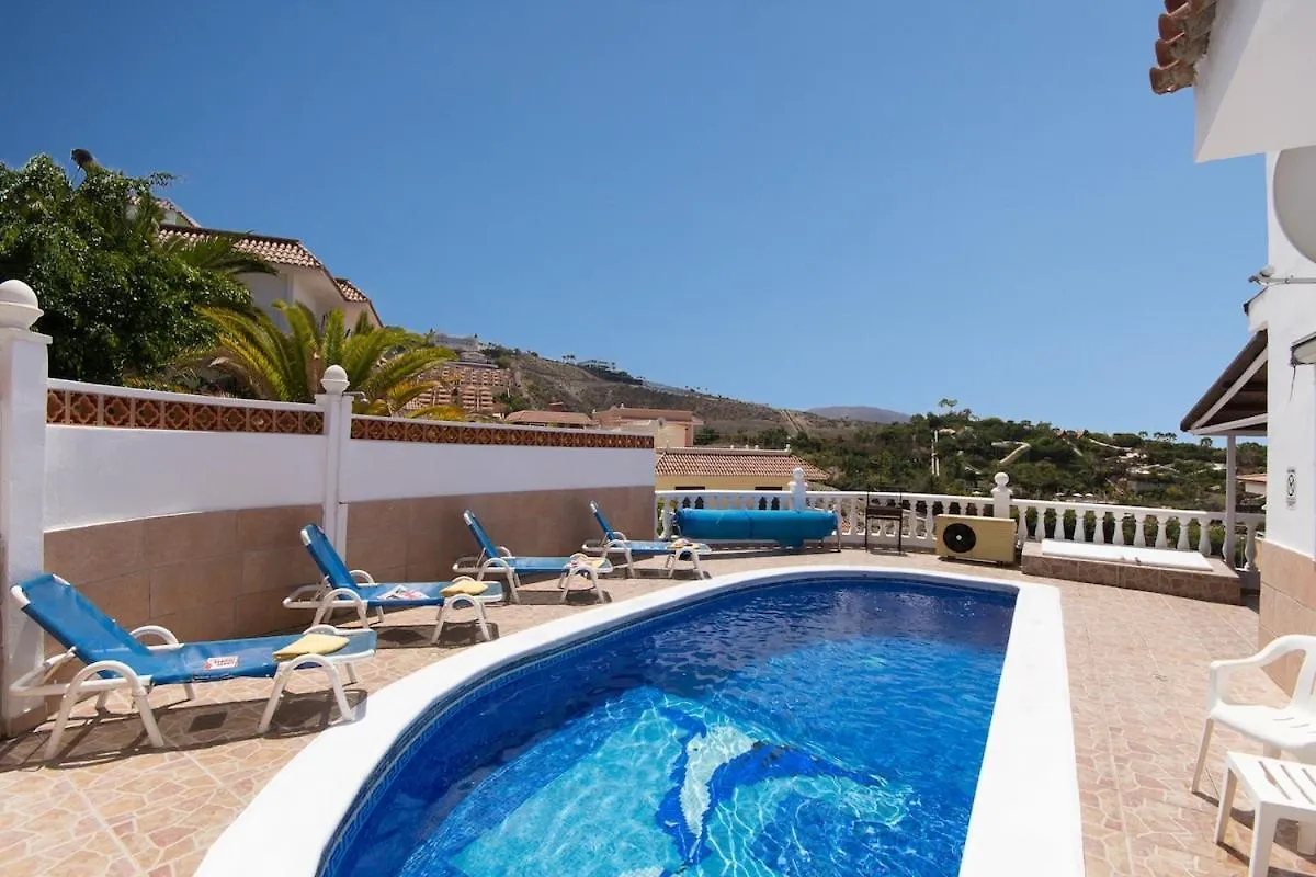 Villa Ana Lovely Central 2 Bedroom Villa Costa Adeje İspanya