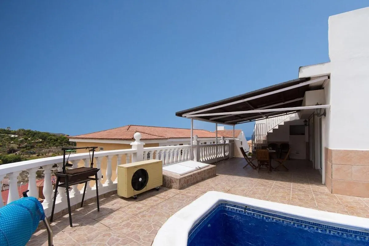 Villa Ana Lovely Central 2 Bedroom Villa 阿德耶